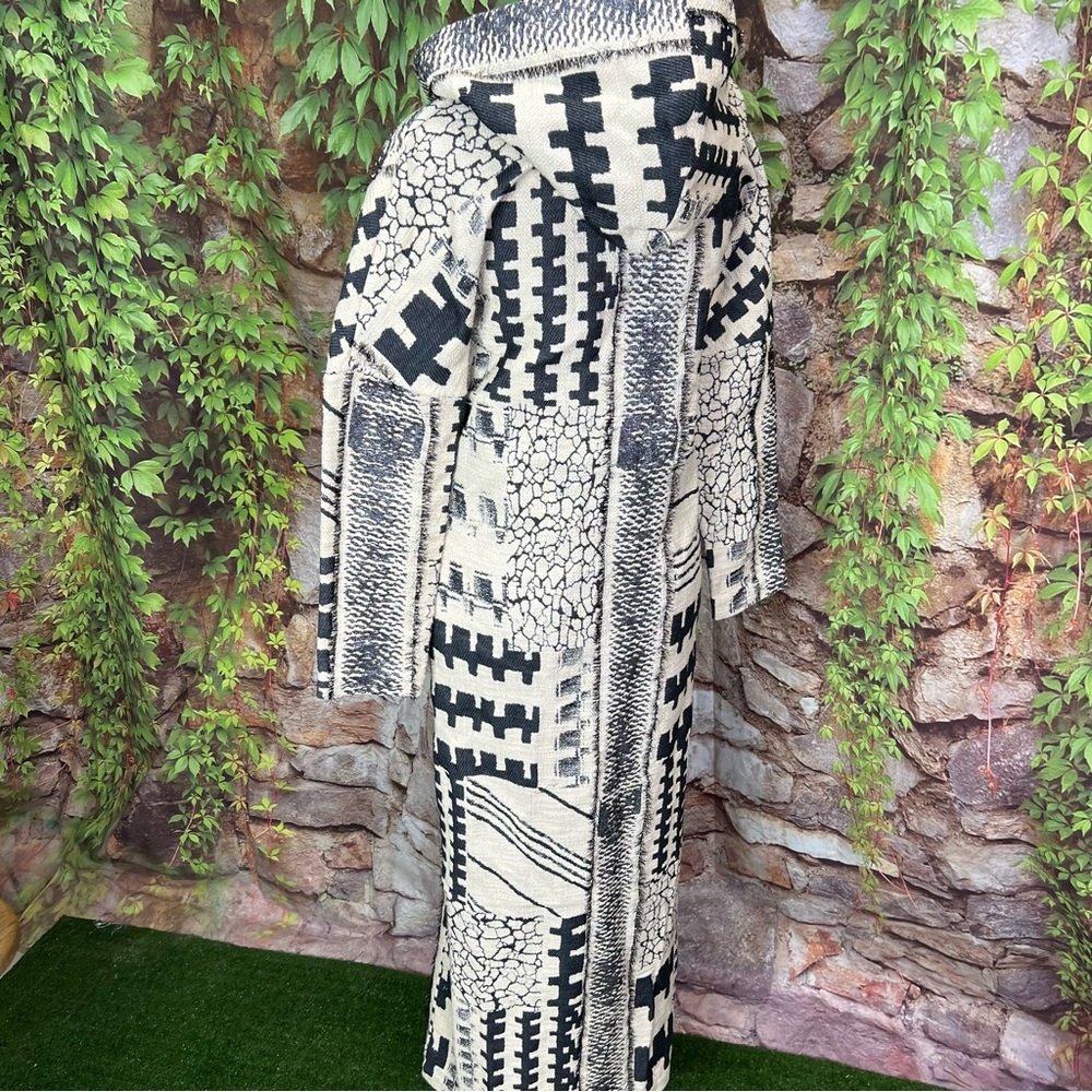 RARE MARIA CORNEJO FOR BARNEYS Cream and Black Aztec Print Long Line Cardigan, 0 - Picture 10 of 15